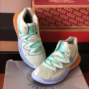 Kyrie 5 squidward size 8.5 9/10 condition
